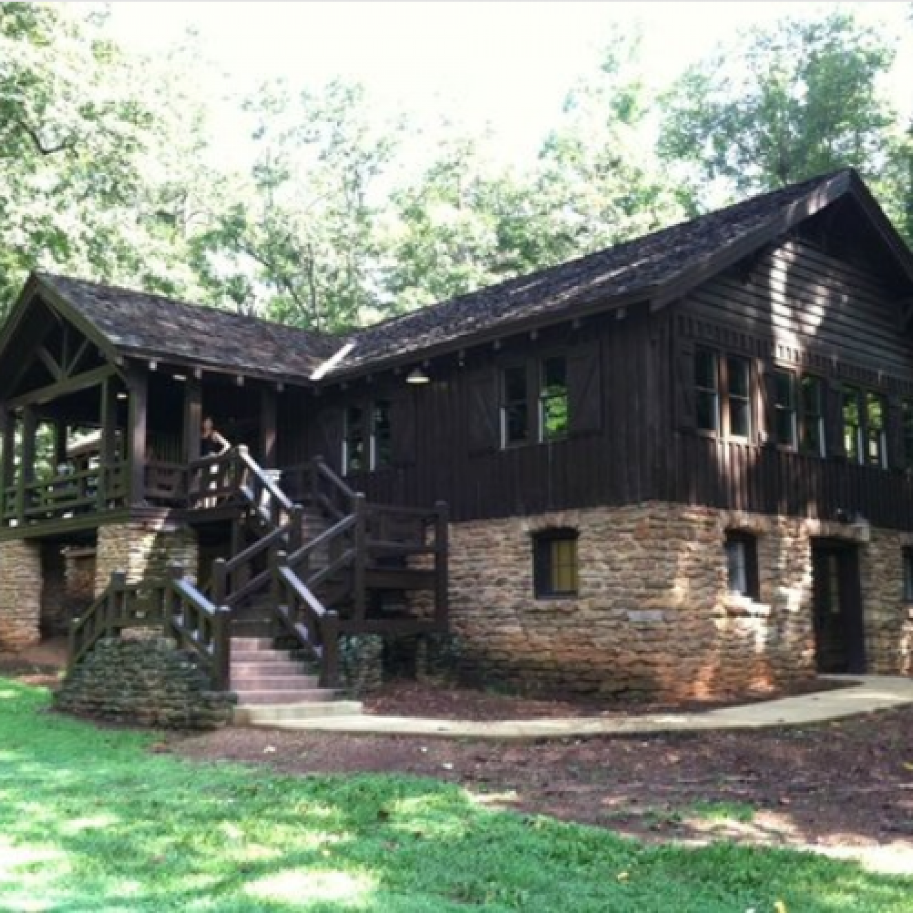 Buckthorne Lodge